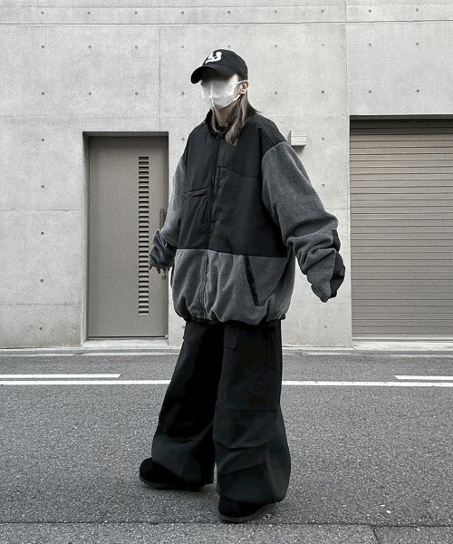 YACA(ヤーカ)の「Fleece Over Reversible JK/フリースオーバーリバーシブルジャケット【unisex item】(その他アウター・レディース・グレー/ブラック・FREE)」の12枚目の写真
