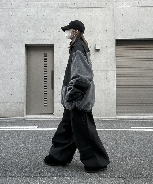 YACA(ヤーカ)の「Fleece Over Reversible JK/フリースオーバーリバーシブルジャケット【unisex item】(その他アウター・レディース・グレー/ブラック・FREE)」の13枚目の写真