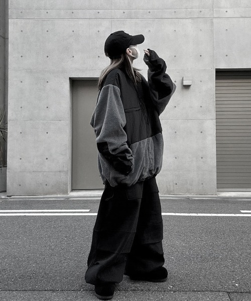YACA(ヤーカ)の「Fleece Over Reversible JK/フリースオーバーリバーシブルジャケット【unisex item】(その他アウター・レディース・グレー/ブラック・FREE)」の15枚目の写真