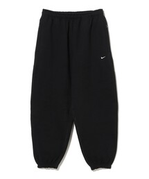 BEAMS T（ビームスティー）の「NIKE / Cuffed Fleece Pants（スウェットパンツ）」