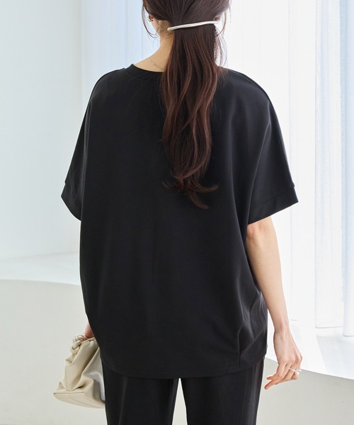 LAVEANGE(ラビアンジェ)の「【好機能シリーズ】接触冷感・吸水速乾|スキッパーパールプルオーバー(Tシャツ/カットソー・レディース・ベージュ/ネイビー/ブラック・4L/3L/LL/M/5L)」の20枚目の写真