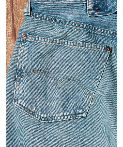 Levi's(リーバイス)の「Levi's/リーバイス LEVI'S(R) VINTAGE CLOTHING 1933 501(R) ORIGINAL ジーンズ ミディアムインディゴ(デニムパンツ・メンズ・インディゴブルー・W36 L32/W34 L32/W32 L32/W30 L32)」の2枚目の写真