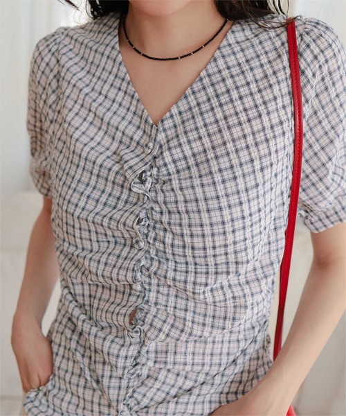 miette(ミエット)の「フロントギャザー半袖ブラウス(シャツ/ブラウス・レディース・ライトブルー/ネイビー/ブラウン/ブラック・L/M/S)」の5枚目の写真