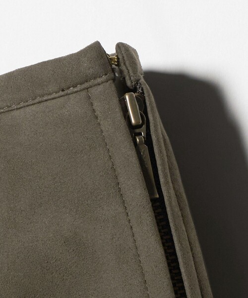 ATTISESSION（アティセッション）の「＜ATTISESSION＞スエードライク フリンジ スカート（スカート・レディース・パープル/オリーブ・38/36）」の5枚目の写真