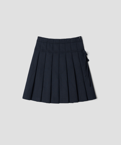 TTUDEMENT（トュードメント）の「RIBBON TIE PLEATED MIDI SKIRT NAVY（スカート・レディース・その他・S/M）」の5枚目の写真