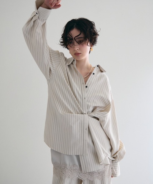Trish（トリッシュ）の「パウダースキンカシュクール2wayストライプシャツ（シャツ/ブラウス・レディース・ベージュ/ホワイト/ピンク・MEDIUM）」の18枚目の写真