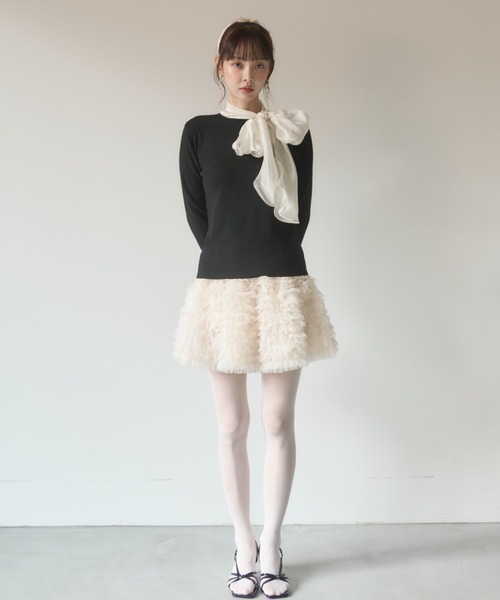 Nadana(ナダナ)の「シフォンボウタイ付きニット(ニット/セーター・レディース・ブラック/アイボリー・FREE)」の9枚目の写真