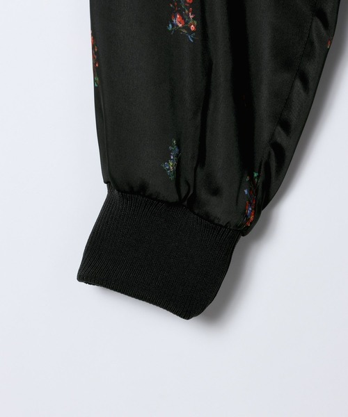 JEANASIS（ジーナシス）の「フラワーサテンブルゾン/645286（ブルゾン・レディース・ホワイト系その他/ブラック系その他・FREE）」の6枚目の写真