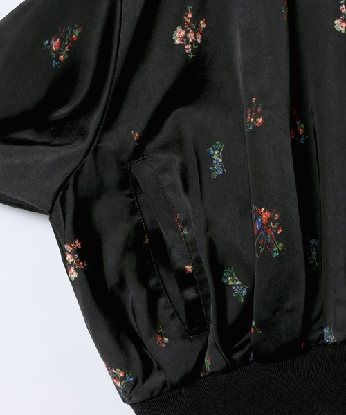 JEANASIS（ジーナシス）の「フラワーサテンブルゾン/645286（ブルゾン・レディース・ホワイト系その他/ブラック系その他・FREE）」の8枚目の写真