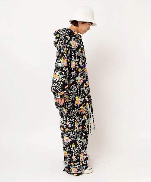 RNA（アールエヌエー）の「R4431 カオスラブフラワーパンツ（その他パンツ・レディース・ホワイト/ブラック・MEDIUM）」の6枚目の写真