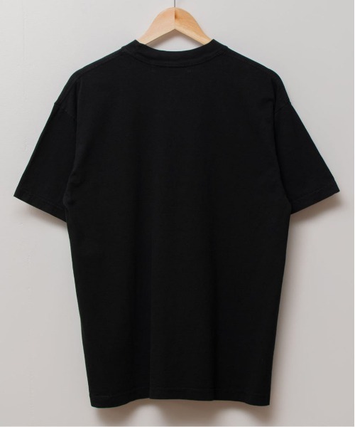 A blends(エイブレンズ)の「A blends 製品染めカレッジロゴプリントTシャツ(Tシャツ/カットソー・メンズ・グレー/ブラック/ベージュ・MEDIUM/LARGE/X-LARGE)」の6枚目の写真