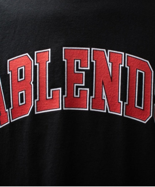 A blends(エイブレンズ)の「A blends 製品染めカレッジロゴプリントTシャツ(Tシャツ/カットソー・メンズ・グレー/ブラック/ベージュ・MEDIUM/LARGE/X-LARGE)」の7枚目の写真