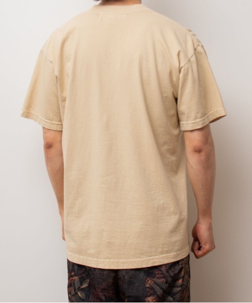 A blends(エイブレンズ)の「A blends 製品染めカレッジロゴプリントTシャツ(Tシャツ/カットソー・メンズ・グレー/ブラック/ベージュ・MEDIUM/LARGE/X-LARGE)」の18枚目の写真