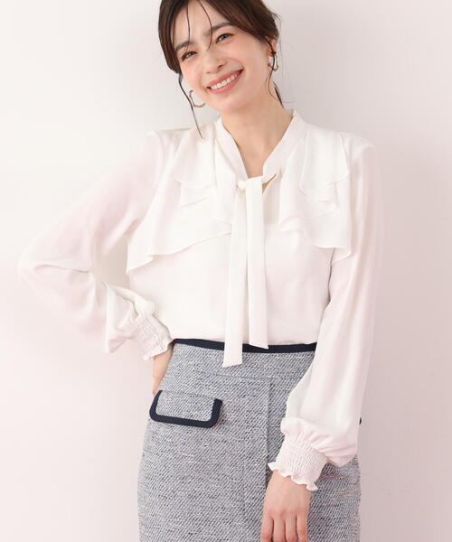 PINKY&DIANNE(ピンキーアンドダイアン)の「◆ラッフルボウタイブラウス(シャツ/ブラウス・レディース・ホワイト系その他2/ブラック/ブルー系その他3・38)」の5枚目の写真