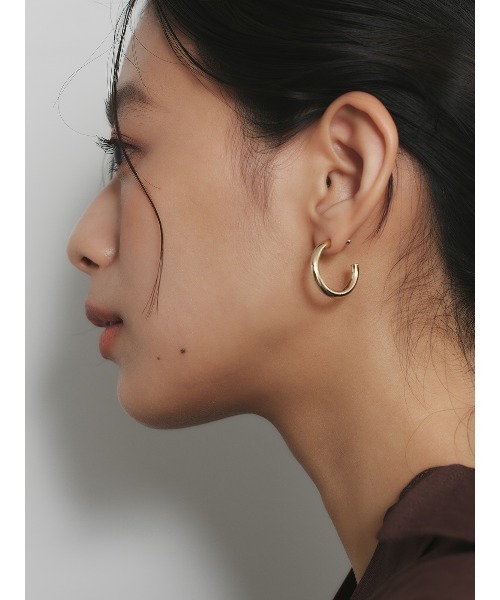 anuans（アニュアンス）の「SLV925 ロングチェーンピアス（ピアス（両