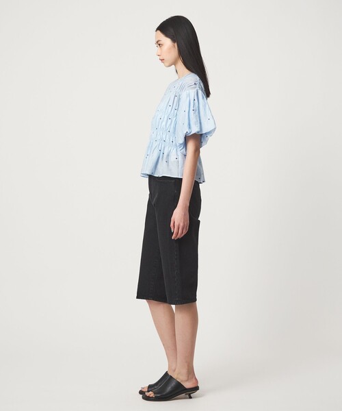 EMMEL REFINES（エメルリファインズ）の「＜EMMEL REFINES＞EM ハートシシュウ シャーリング ブラウス（シャツ/ブラウス・レディース・ライトブルー/ブラック/ライム・FREE）」の4枚目の写真