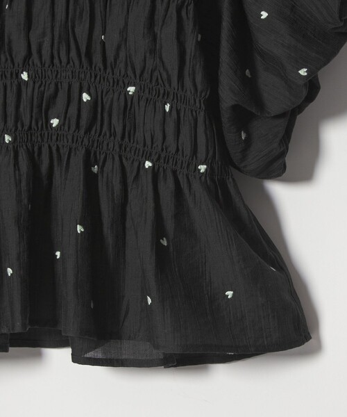 EMMEL REFINES（エメルリファインズ）の「＜EMMEL REFINES＞EM ハートシシュウ シャーリング ブラウス（シャツ/ブラウス・レディース・ライトブルー/ブラック/ライム・FREE）」の10枚目の写真