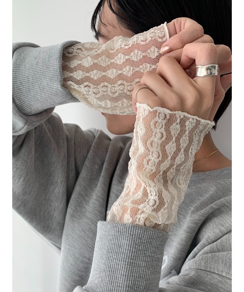 Te chichi（テチチ）の「ストレッチレーストップス《2026 spring catalog item》（Tシャツ/カットソー・レディース・オフホワイト/クリーム/サックスブルー・F）」の22枚目の写真