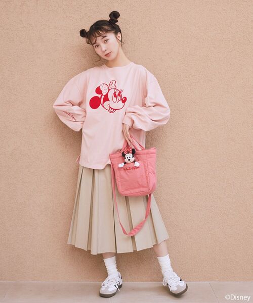 Disney(ディズニー)の「Disney/アソートプリントロンTEE(Tシャツ/カットソー・レディース・チャコールグレー/ブラウン/グリーン/ピンク/ライトブルー/ラベンダー・FREE)」の11枚目の写真