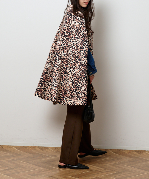 Bonum(ボナム)の「LEOPARD CAPE SPRING コート(ポンチョ・レディース・ブラウン・FREE)」の11枚目の写真