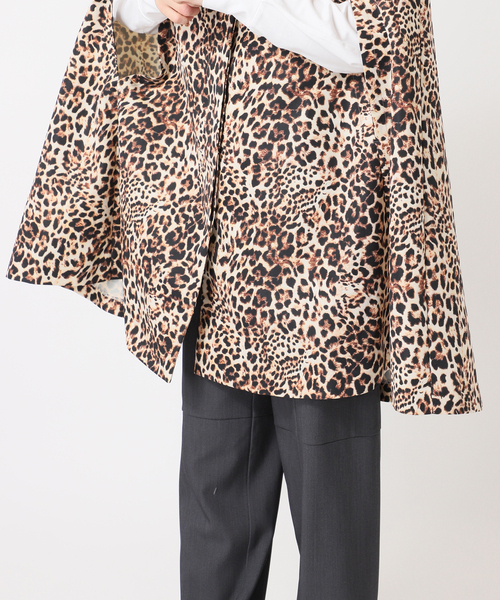 Bonum(ボナム)の「LEOPARD CAPE SPRING コート(ポンチョ・レディース・ブラウン・FREE)」の21枚目の写真
