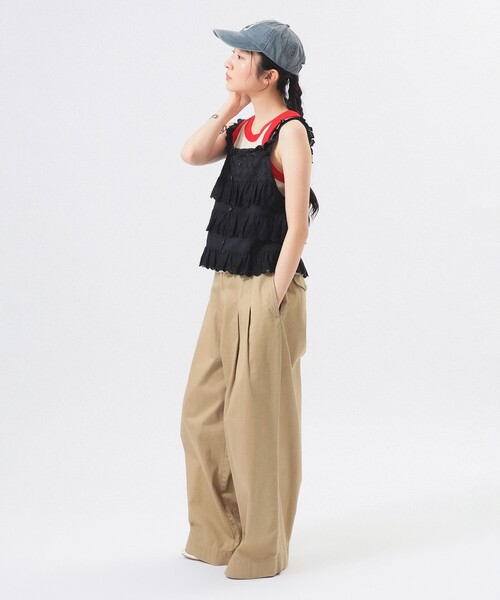 BEAMS BOY（ビームスボーイ）の「カットワーク キャミソール（シャツ/ブラウス・レディース・ブラック/オフホワイト・1/2）」の9枚目の写真