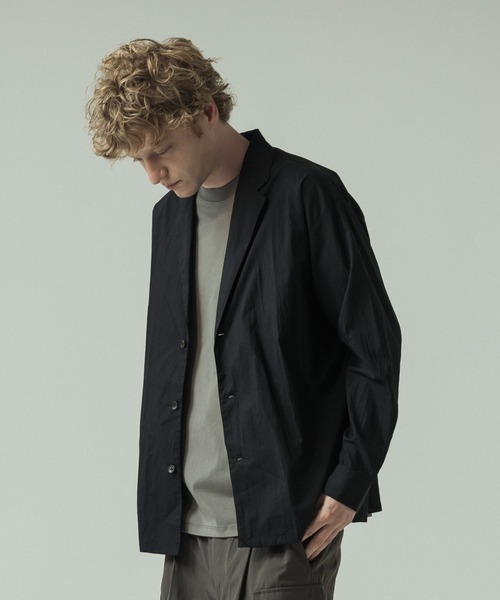 SLICK（スリック）の「【SLICK/スリック】Nylon Cotton Washer Shirt Jacket/ナイロンコットンワッシャーテーラーシャツジャケット（シャツ/ブラウス・メンズ・ブラック/グレイッシュベージュ・1/2/3）」の3枚目の写真