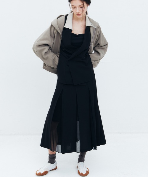 LE CIEL BLEU(ルシェルブルー)の「プリーテッドスカートwシアーディティール / Pleated Skirt w/Sheer Detail(スカート・レディース・ブラック/グレー・34/36/38)」の2枚目の写真