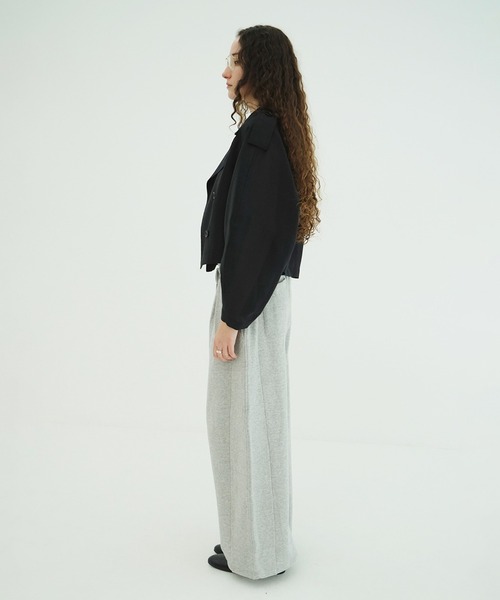 CLANE（クラネ）の「SHEER SHORT TRENCH JACKET（トレンチコート・レディース・アイボリー/ブラック・1）」の15枚目の写真