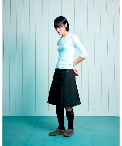 THECOLDESTMOMENT(ザコールデストモーメント)の「(w) TCM henley neck three-quarter sleeve (white)(Tシャツ/カットソー・レディース・その他・SMALL/MEDIUM)」の9枚目の写真