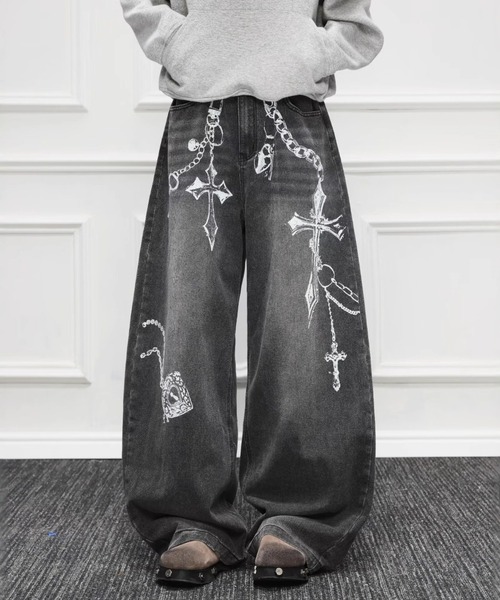lilful(リルフル)の「【26年春夏新作】Y2K クロスチェーンプリント ワイドデニムパンツ(デニムパンツ・レディース・ブラック・XL/L/M)」の18枚目の写真