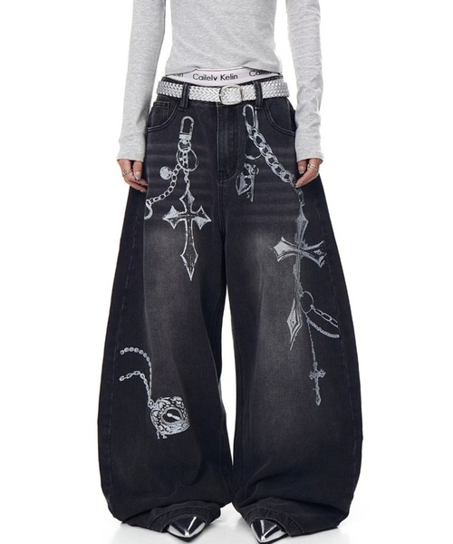 lilful(リルフル)の「【26年春夏新作】Y2K クロスチェーンプリント ワイドデニムパンツ(デニムパンツ・レディース・ブラック・XL/L/M)」の17枚目の写真