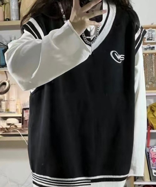 NANEA(ナネア)の「ワンポイント刺しゅう Vネックラインベスト(ベスト・レディース・ホワイト/ブラック・フリー)」の15枚目の写真
