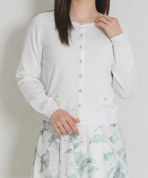 MISCH MASCH(ミッシュマッシュ)の「2026春夏新作 ベーシックビジュー釦カーディガン(カーディガン/ボレロ・レディース・グリーン/レッド/ホワイト/ブラック/ブルー・フリ-)」の10枚目の写真