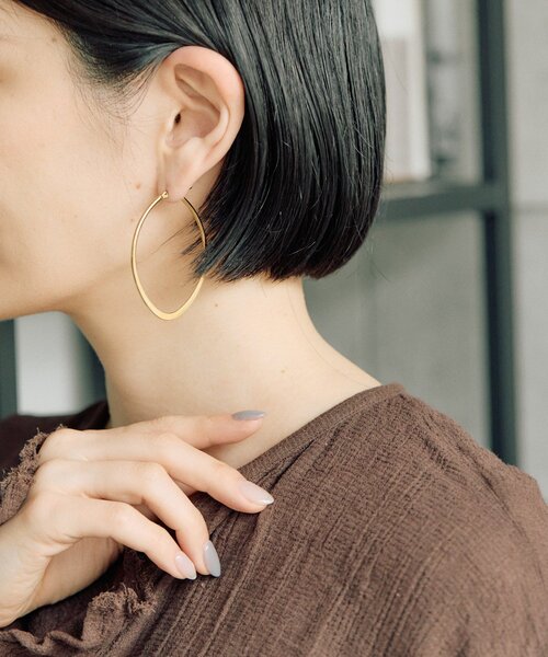 ear PAPILLONNER(イアパピヨネ)の「《金属アレルギー対応/ステンレス》マーキスフープピアス(ピアス(両耳用)・レディース・シルバー/ゴールド・FREE)」の1枚目の写真
