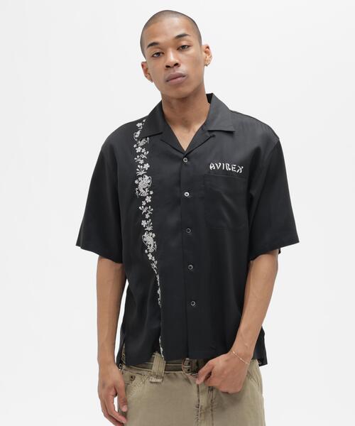 AVIREX（アヴィレックス）の「SOUVENIR S/S SHIRT”DRAGON ＆CHERRY BLOSSOMS" / スーベニア ショートスリーブ シャツ ドラゴン＆チェリーブロッサム（シャツ/ブラウス・メンズ・ナチュラル/ブラック/ネイビー・2XL/XL/M/L）」の7枚目の写真