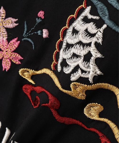 AVIREX（アヴィレックス）の「SOUVENIR S/S SHIRT”DRAGON ＆CHERRY BLOSSOMS" / スーベニア ショートスリーブ シャツ ドラゴン＆チェリーブロッサム（シャツ/ブラウス・メンズ・ナチュラル/ブラック/ネイビー・2XL/XL/M/L）」の20枚目の写真