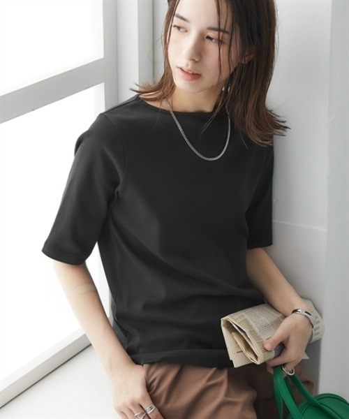 nissen(ニッセン)の「UVカット綿100%フライス素材ボートネック5分袖Tシャツ<大きいサイズ有>(Tシャツ/カットソー・レディース・グリーン/ピンク/ブラック/オフホワイト/グレー系/ブルー・S/M/L/LL/3L)」の2枚目の写真