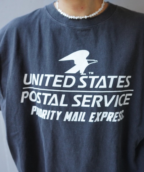 GOOD ROCK SPEED(グッドロックスピード)の「GOOD ROCK SPEED (グッドロックスピード) 別注USPS UNISEXロングTシャツ(Tシャツ/カットソー・レディース・ホワイト/ブラック・XL/L/M)」の6枚目の写真
