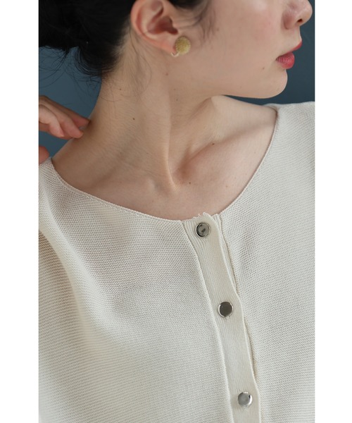 cawaii（カワイイ）の「上半身の丸さを丸っとカバー ゆるニットカーディガン（カーディガン/ボレロ・レディース・アイボリー/ピンク/ブルー・FREE）」の17枚目の写真