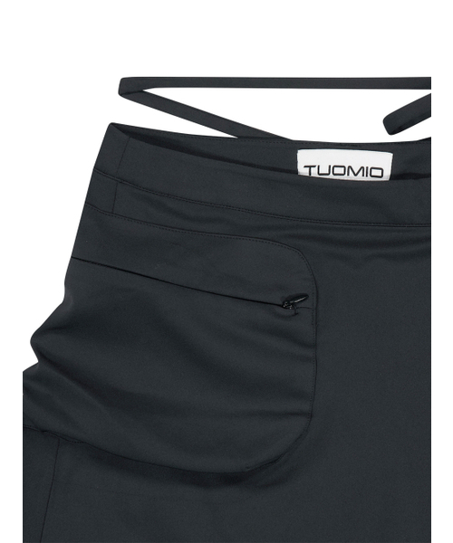 TUOMIO（トゥオミオ）の「STRAPPY SKIRT PANTS [BLACK]（その他パンツ・レディース・その他・1/2/0）」の5枚目の写真