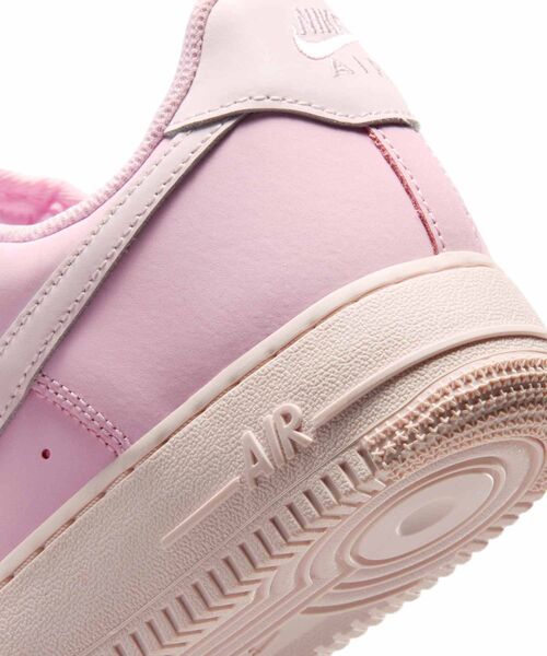 NIKE(ナイキ)の「ナイキ エア フォース 1 レトロ プレミアム ウィメンズシューズ / Nike Air Force 1 Retro Premium Women's Shoes IR0871-600 Pink Foam(スニーカー・レディース・ピンク・24.5/24/23.5/23/22.5/22/26/25.5/25)」の8枚目の写真