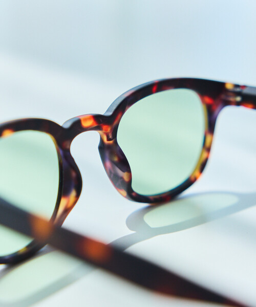 IZIPIZI(イジピジ)の「IZIPIZI/イジピジ SUN LIGHT COLOR #C ファッション用グラス(サングラス・メンズ・チャコールグレー/ブラウン/ブラウン系その他/ブラック・ONE SIZE)」の10枚目の写真