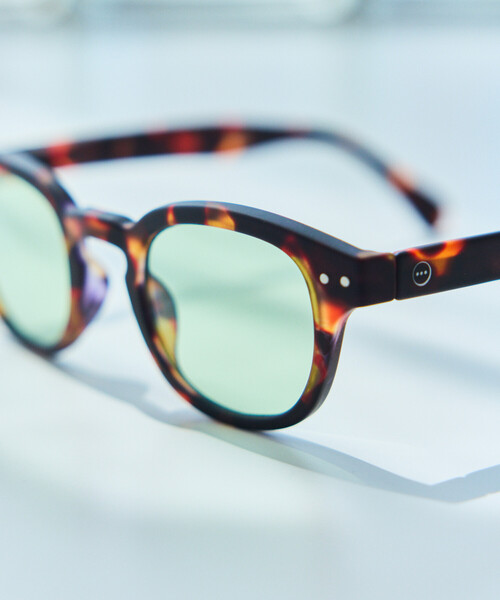 IZIPIZI(イジピジ)の「IZIPIZI/イジピジ SUN LIGHT COLOR #C ファッション用グラス(サングラス・メンズ・チャコールグレー/ブラウン/ブラウン系その他/ブラック・ONE SIZE)」の16枚目の写真