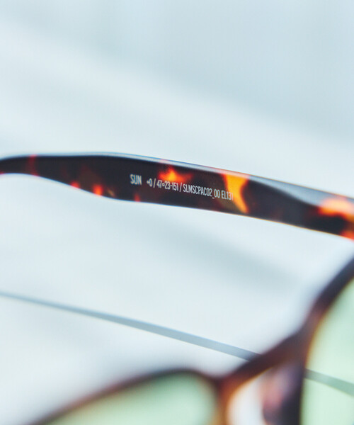 IZIPIZI(イジピジ)の「IZIPIZI/イジピジ SUN LIGHT COLOR #C ファッション用グラス(サングラス・メンズ・チャコールグレー/ブラウン/ブラウン系その他/ブラック・ONE SIZE)」の17枚目の写真