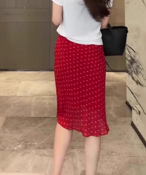 Ritzy（リッツィー）の「レッドドット　シフォンスカート（スカート・レディース・レッド・M）」の5枚目の写真