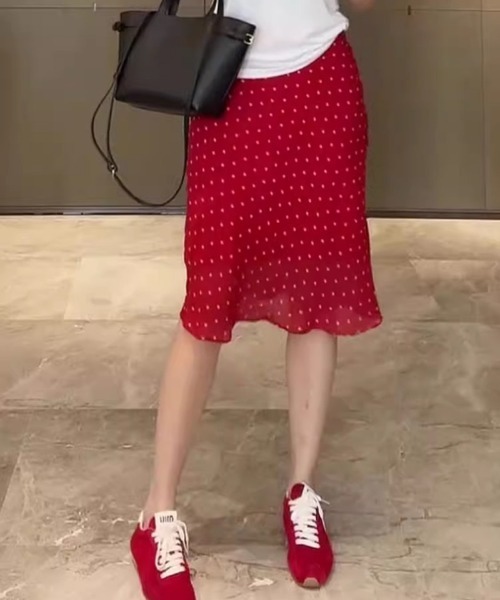 Ritzy（リッツィー）の「レッドドット　シフォンスカート（スカート・レディース・レッド・M）」の6枚目の写真