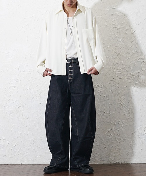 MinoriTY(マイノリティ)の「【MinoriTY】ボタンフライカーブシルエットデニム メンズ カーブデニムパンツ ジーンズ ジーパン ワイドパンツ 春服(デニムパンツ・メンズ・ブラック・XL/L/M)」の5枚目の写真