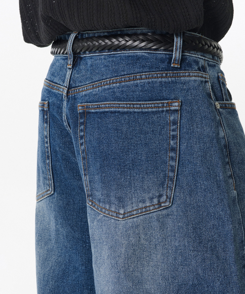 MUSINSA STANDARD（ムシンサスタンダード）の「ビッグブラシロングバミューダデニムパンツ[ミディアムインディゴ]（デニムパンツ・メンズ・その他・26/27/28/29/30/31/32/33/34/36/38/40/42）」の5枚目の写真