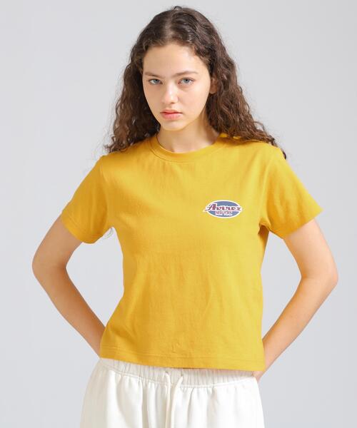 AVIREX(アヴィレックス)の「GOLD KICKOFF PUFF PRINT T-SHIRT(Tシャツ/カットソー・レディース・ホワイト/イエロー/ブラック・M/S)」の19枚目の写真
